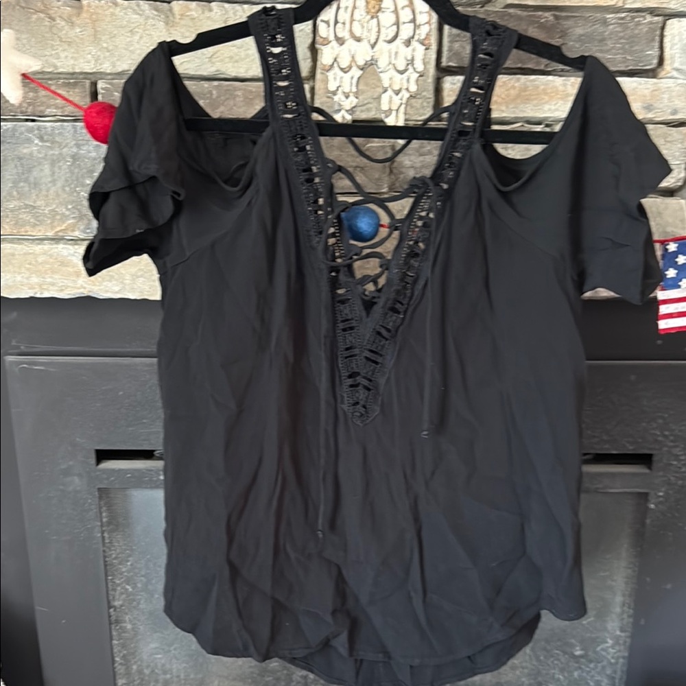 Astr Black Lace-Up Cold Shoulder Blouse.  #8